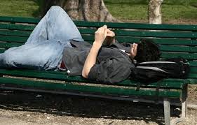 Passata la festa gabbato lu&nbsp;santo