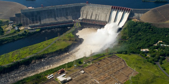 Pino Arlacchi ex vice segretario dell’Onu: “Il blackout del Venezuela ha un nome: Nitro&nbsp;Zeus”