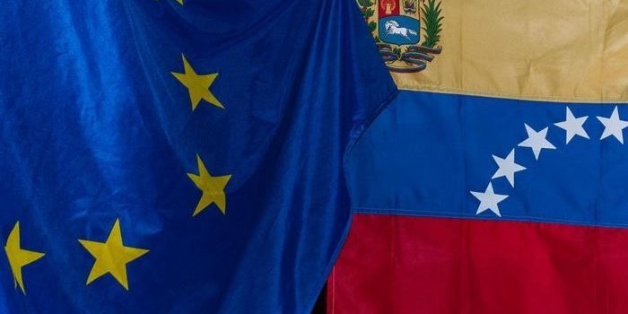 L’Europa deve svegliarsi, condannare le sanzioni al Venezuela e prendere una posizione autonoma rispetto agli&nbsp;USA