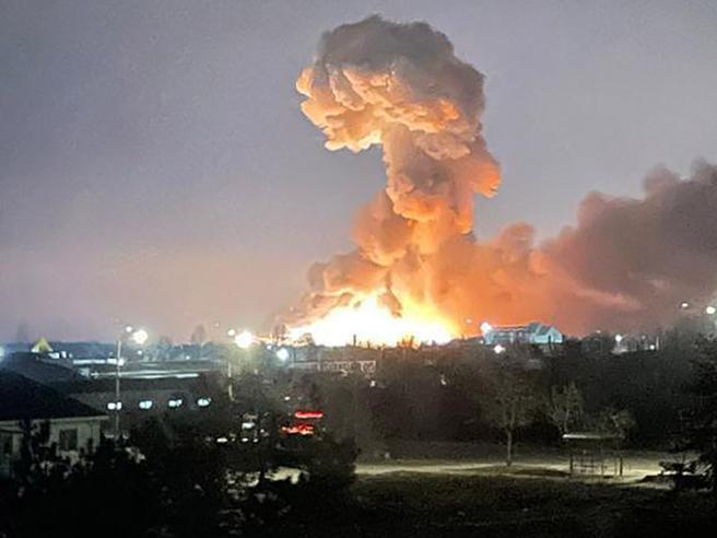 Russia/Ukraina: La pace si raggiunge con più autonomia UE e bloccando l’allargamento della&nbsp;Nato.