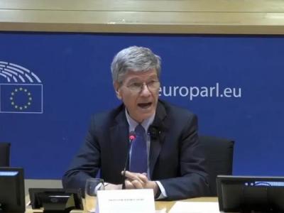 Jeffrey Sachs discute dell’invasione Usa del Venezuela e del rapimento del presidente&nbsp;Maduro