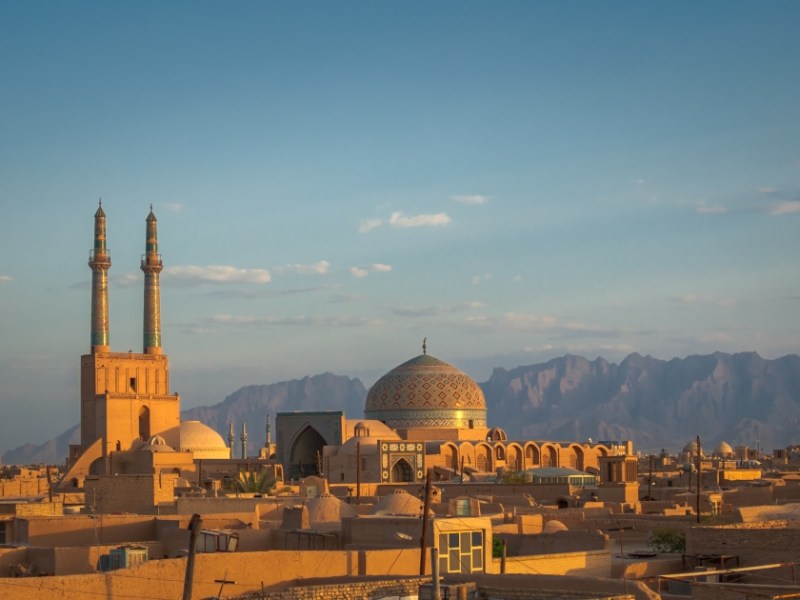 Iran: dieci giorni dentro un Paese sotto&nbsp;assedio