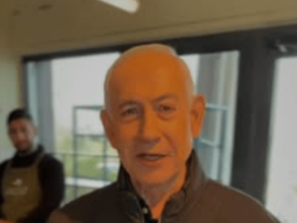 Netanyahu è morto o è vivo ? Nella rete una straordinaria produzione di satira&nbsp;IA