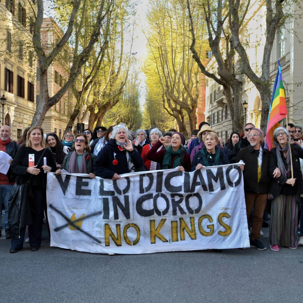 La piazza incorporata: No Kings tra rivoluzione passiva, filantropia strategica e realismo&nbsp;capitalista