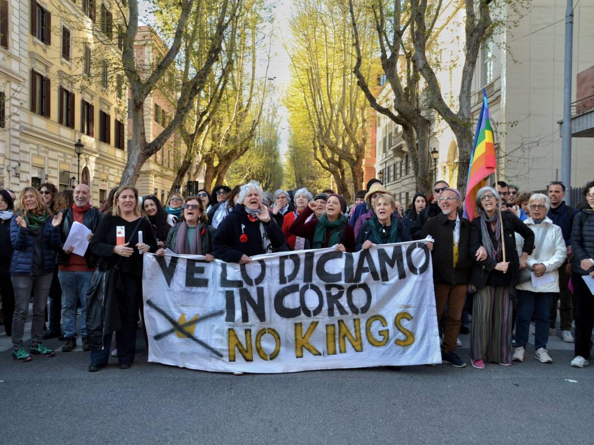 La piazza incorporata: No Kings tra rivoluzione passiva, filantropia strategica e realismo&nbsp;capitalista