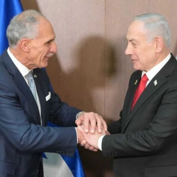 Le manovre della coppia mafio-sionista USA-Israele per controllare Honduras, Colombia e America&nbsp;latina