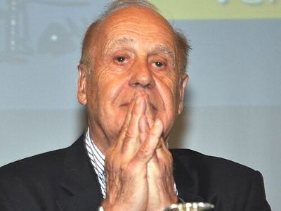 In ricordo di Jean Ziegler. Studioso marxista e militante della sinistra anticapitalistica e altermondialista.